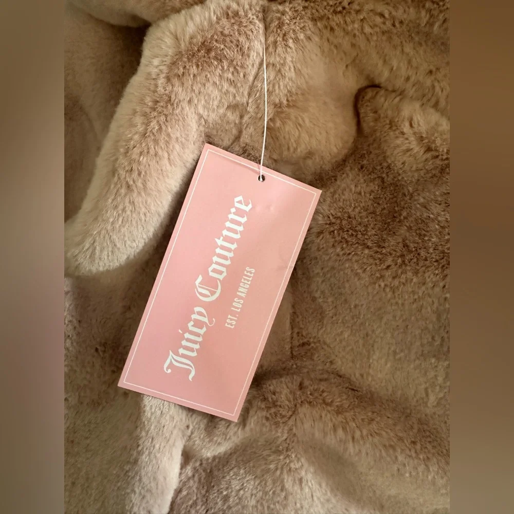 Juicy Couture Blush Teddy Jacket - Picture 11 of 11